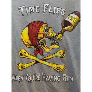 Puerto Rico Time flies having rum Men Women M unisex t-shirt pirate skull back
